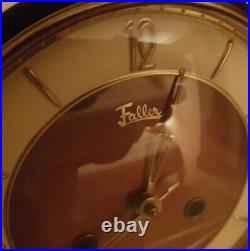 Horloge de buffet de FALLER, carillon 5 marteaux, vintage moderne, marche sonne