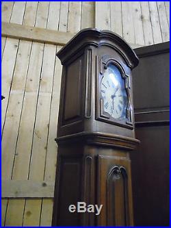 Horloge de parquet en noyer massif / Pendule sur pied /Horloge de style Louis XV