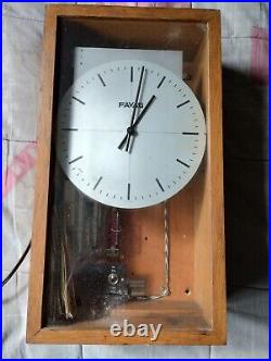 Horloge murale électrique vintage ancienne suisse FAVAG cadran design 50-60's