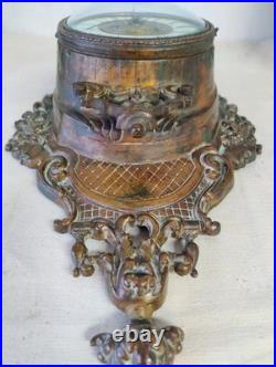 Horloge, pendule d'applique en bronze du XIXe siècle