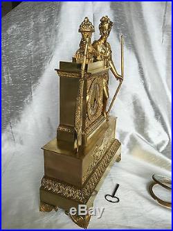 Imposante PENDULE bronze doré EMPIRE ou Charles X