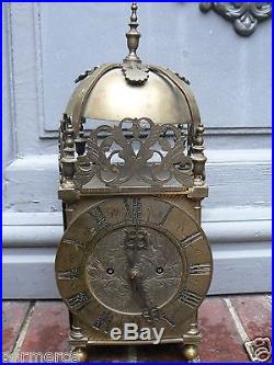 Joli et ancienne grande pendule lanterne horloge fusée double Angleterre