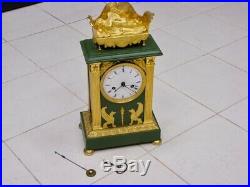 Jolie pendule d'époque Empire à quantième Bronze antique french clock with date