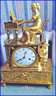 Joueuse à l'Épinette Pendule Bronze Doré Or xviiieme 18th Top item Clock uhr