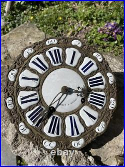 Lot de mécanismes d'horloge de parquet comtoise XVIIIe siècle