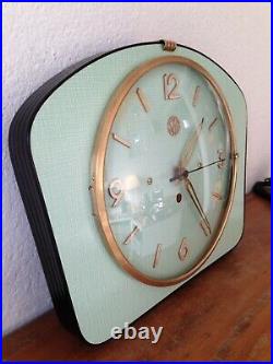 MAGNIFIQUE Horloge pendule SMI VEDETTE en FORMICA vert VINTAGE 50 60's 70's