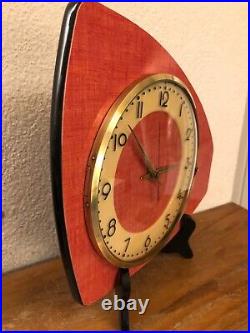 Magnifique Horloge pendule formica ROUGE Vintage An 50 70 °°