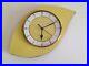 Magnifique-Horloge-pendule-triangulaire-formica-jaune-bayard-Vintage-An-50-70-01-agq