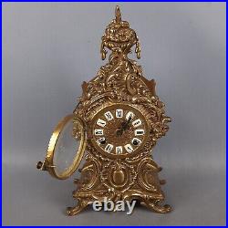 Montre De Table Mécanique Style Baroque En Laiton Doré Vintage Années 60 Montre De Table Mécanique Style Baroque En Laiton Doré Vintage Années 60