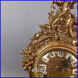 Montre De Table Mécanique Style Baroque En Laiton Doré Vintage Années 60 Montre De Table Mécanique Style Baroque En Laiton Doré Vintage Années 60