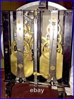 Mouvement horloge oeil de boeuf comtoise old clock Morez uhr pendule