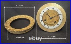 Mouvement révisé pendule à colonnes suspension couteau Kaminuhr clock movement Mouvement révisé pendule à colonnes suspension couteau Kaminuhr clock movement