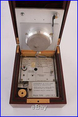 OMEGA Megaquartz 4.19MHz Marine Ship Chronometer / Clock / Garde temps