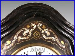 Oeil de boeuf Napoléon III pendule murale carillon horlogerie