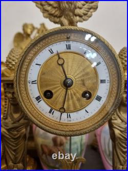 PENDULE BRONZE DORÉ RETOUR D'ÉGYPTE. EMPIRE NAPOLÉON. Clock uhr Portique
