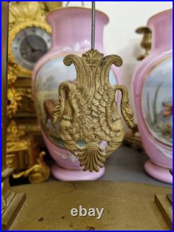 PENDULE BRONZE DORÉ RETOUR D'ÉGYPTE. EMPIRE NAPOLÉON. Clock uhr Portique