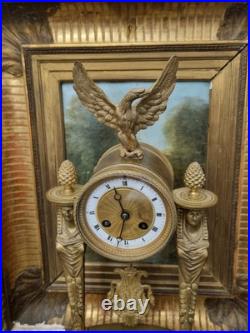 PENDULE BRONZE DORÉ RETOUR D'ÉGYPTE. EMPIRE NAPOLÉON. Clock uhr Portique