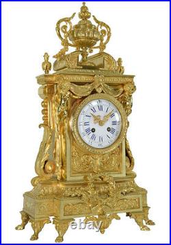 PENDULE BRONZE. Kaminuhr Empire clock bronze horloge cartel ancien portique