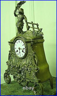 PENDULE BRONZE a fil uhr chasse sapeur clock kaminuhr antik french XIX e siecle PENDULE BRONZE a fil uhr chasse sapeur clock kaminuhr antik french XIX e siecle