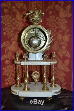 PENDULE D'EPOQUE LOUIS XVI DE HIPPOLITE LAPRET A PARIS, HT 46