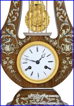 PENDULE LYRE. Kaminuhr Empire clock bronze horloge antique uhren cartel