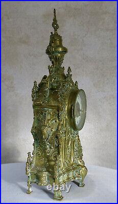 PENDULE en BRONZE, très belle pendule ancienne bronze, Japy, en panne, à réparer