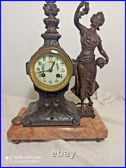 Pendule 1900 marbre et regule fonctionne sonne