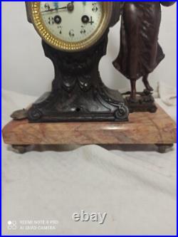 Pendule 1900 marbre et regule fonctionne sonne