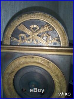 Pendule 36cm borne Empire Restauration Amour Cupidon bronze doré clock pendola