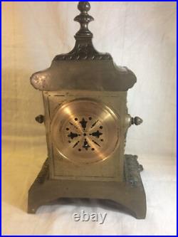 Pendule ART NOUVEAU bronze Horloge 19e antique Mucha vintage Pendule ART NOUVEAU bronze Horloge 19e antique Mucha vintage