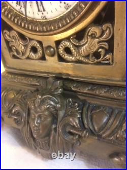 Pendule ART NOUVEAU bronze Horloge 19e antique Mucha vintage Pendule ART NOUVEAU bronze Horloge 19e antique Mucha vintage