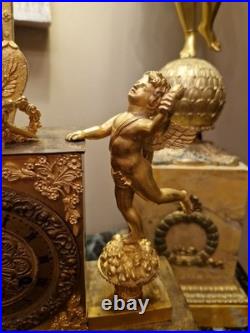 Pendule Anciennne En Bronze Doré Époque Empire XIX Ème S