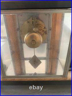 Pendule Art déco moderniste des années 30