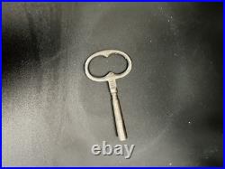 Pendule Borgne Style Napoléon 3 En Marbre Balancier Mercure, Avec Sa Clé