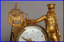 Pendule Bronze doré Au Chasseur Empire Clock Kaminuhr Horloge Napoleon Cartel
