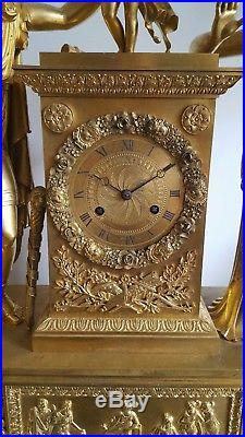 Pendule Bronze doré Empire à sujets clock uhr