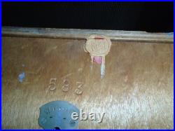 Pendule D Assurances. Zenith. 1937. A Moneyeur