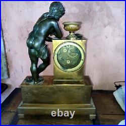 Pendule Empire Amour Coquilles Angelot XIXème clock bronze horloge antique h48