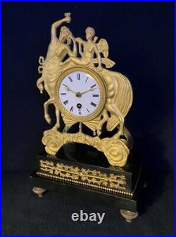 Pendule Empire Au Centaure en bronze doré (French ormolu Clock)
