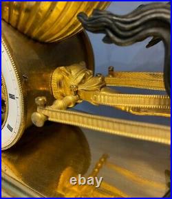 Pendule Empire Char de l'Amour en bronze. Jean Simon Deverberie (French clock)