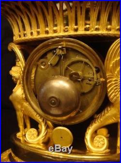 Pendule Empire Corbeille de fleurs'' bronze doré (porcelain meissen clock)