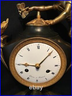 Pendule Empire Putto au Papillon Bronze doré (French ormolu Clock)