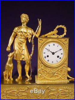 Pendule Empire Restauration bronze doré (la chasse) french clock. Uhr XIXéme