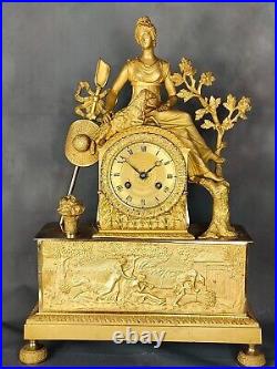 Pendule Empire bronze doré la Bergère Pendulum clock