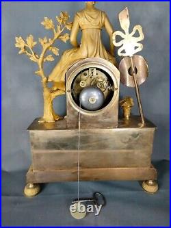 Pendule Empire bronze doré la Bergère Pendulum clock