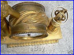 Pendule Empire en bronze doré la liseuse J A REICHE 19eme siècle