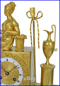Pendule Flore. Kaminuhr empire bronze clock antike uhren cartel empire