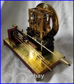 Pendule Horloge de Kienzle avec un balancier très! Rare Pendule Horloge de Kienzle avec un balancier très! Rare