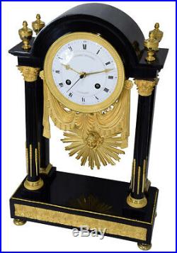 Pendule Régulateur. Kaminuhr Empire clock bronze horloge antique cartel horloge
