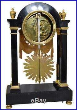 Pendule Régulateur. Kaminuhr Empire clock bronze horloge antique cartel horloge